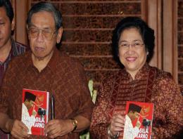 Peran Gus Dur dan Megawati Dibalik Perayaan Imlek di Indonesia